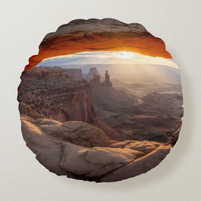 BROWN ROCKY MOUNTAIN TIJDENS SUNSET ROND KUSSEN (Voorkant)