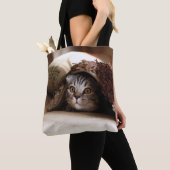 BROWN SCOTTISH FOLD IN BROWN THICK-PILE BLANKET TOTE BAG (Dichtbij)