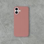 Brown Simple Minimalist iPhone 16 Plus Hoesje<br><div class="desc">Eenvoudige effen bruine kleur.</div>