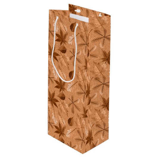 BROWN & TAN AUTUMN FALL LEAVES WIJN CADEAUTAS (Voorkant Gekanteld)
