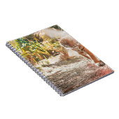 BROWN TIGER IN WALKING GESTAND NOTITIEBOEK (Rechterzijde)