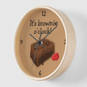 "Brownie O'Clock"-taart met thema's voor de voedse (Hoek)