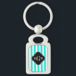 Brt Aqua Wht Stripe Black Quatrefoil 3 Monogram Sleutelhanger<br><div class="desc">Bright Aqua and White Stripe Pattern, Black Quatrefoil 3 Initiaal Monogram Pas dit aan met een drie initialen monogram of verander het ontwerp om jouw naam of andere tekst toe te voegen. U kunt ook het lettertype wijzigen, lettergrootten en letterkleuren aanpassen, de tekst verplaatsen, extra tekstvelden toevoegen, enzovoort. Houd er...</div>