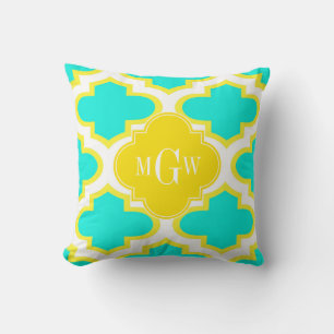 BRT Aqua Yellow Wht Quatrefoil 3 Initiaal Monogram Kussen
