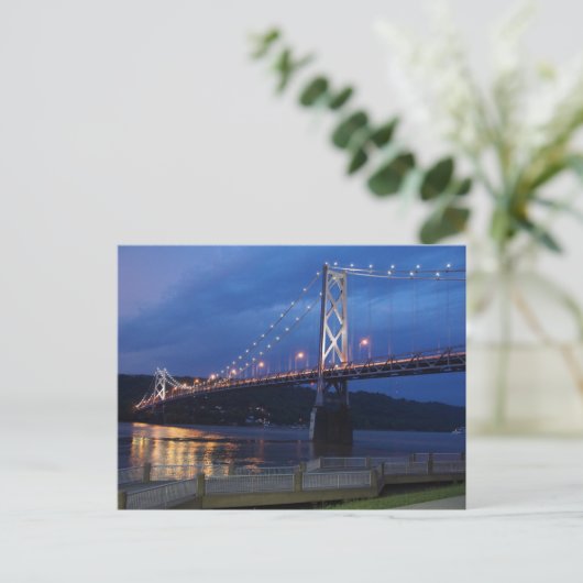 Brug bij Night Briefkaart (Staand voorkant)