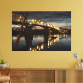 Brug over de rivier de Donau. Canvas Afdruk (Insitu (Woonkamer))