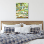 Brug over de vijver van waterlelies | Claude Monet Canvas Afdruk (Insitu (Slaapkamer))