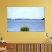 Brug over rustige rivier canvas afdruk (Insitu (Woonkamer))