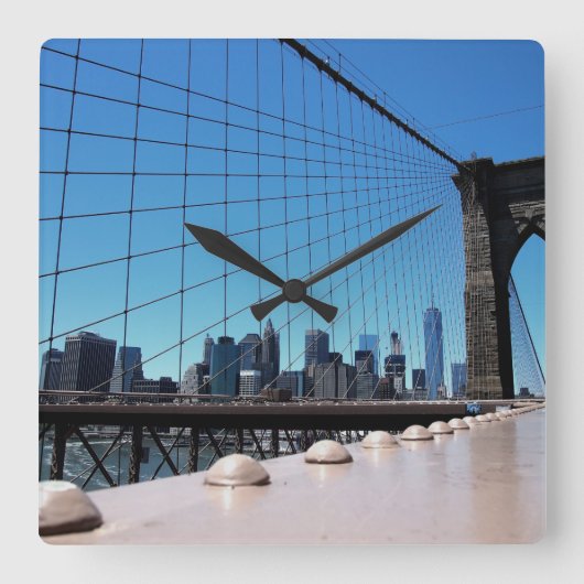 Brug van Brooklyn Vierkante Klok (Voorkant)