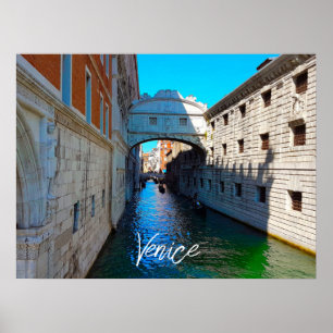 Brug van de Sighs Canal Boat te Venice Italië Poster