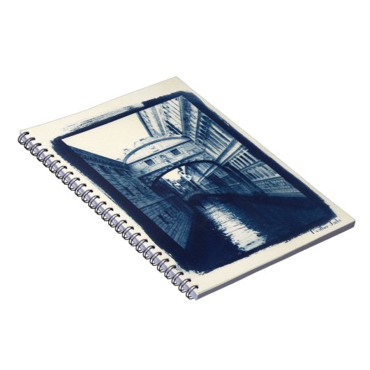 Brug van het Sighs-notebook Notitieboek (Rechterzijde)