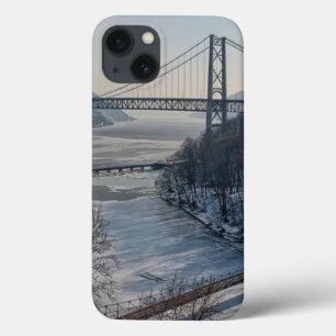 Brug voor beren iPhone 13 hoesje