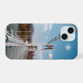 Bruggen en wolken iPhone 15 case (Achterkant horizontaal)