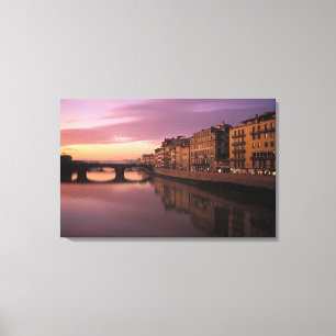 Bruggen over de Arno rivier bij zonsondergang, Canvas Afdruk