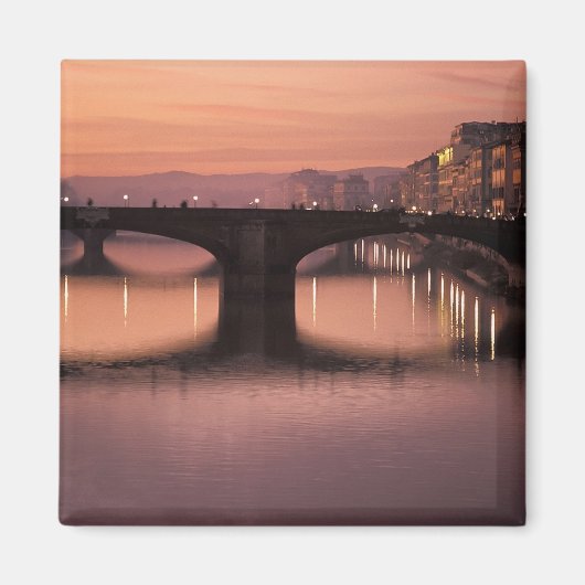 Bruggen over de rivier de Arno bij zonsondergang, Magneet (Voorkant)