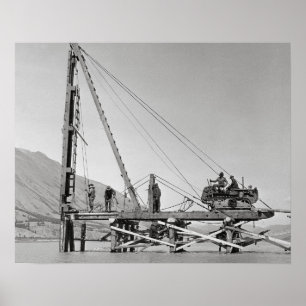 Bruggenbouwers in Alaska, 1942. Oude foto Poster