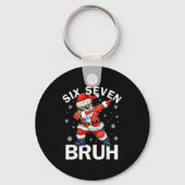 Bruh 67 Six Seven Santa Dabbing Christmas Meme Boy Sleutelhanger (Voorkant)