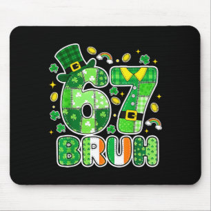 Bruh 67 St Patrick's Day Grafisch Met Shamrocks An Muismat