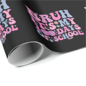 Bruh het is mijn 100 dagen schoolvlinderdisco cadeaupapier (Rol Hoek)