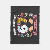 Bruh ik heb 67 dagen school overleefd fleece deken (Voorkant)
