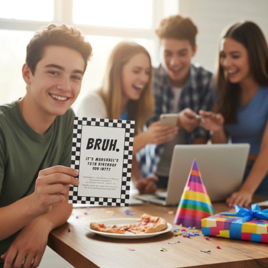 Bruh moderne zwart-wit checkerd jongens verjaardag kaart