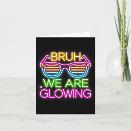 Bruh We Are Glowing Tee Team Tie-Dye Voor Kinderen Kaart (Voorkant)