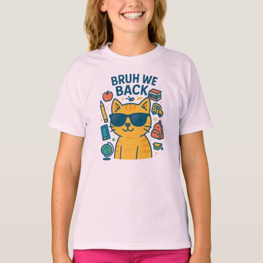 BRUH WE BACK T-SHIRT (Voorkant)