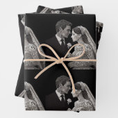 Bruid & bruidegom Delicate Wit op Zwart Inpakpapier Vel (In situ)