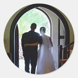 bruid bruidegom foto net getrouwd verlaten kerk ronde sticker