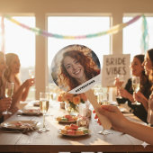 bruid bruidegom haar hem foto bruiloft douche spel handwaaier