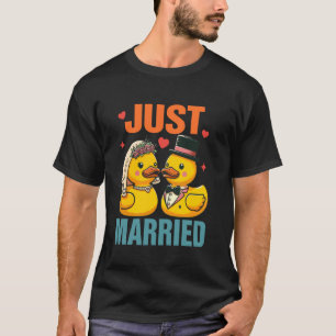 Bruid & Bruidegom Pas getrouwd bruiloft Rubber Duc T-shirt