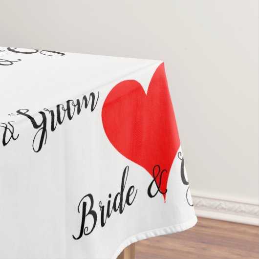 Bruid Bruidegom Typografie Rode Harten Tafelkleed (Voorbeeld)