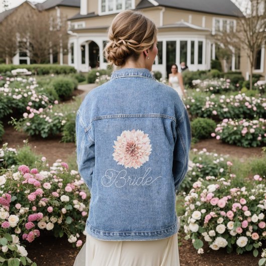 Bruid Elegante Roze Bloemige Huwelijk Script Denim Jacket (Huwelijk Achterkant)