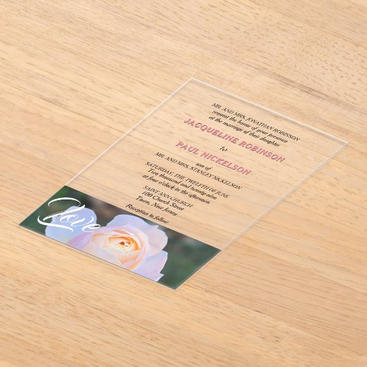 Bruid en bruidegom Pastel Pink Rose Love Clear Acryl Uitnodigingen (Laagn)