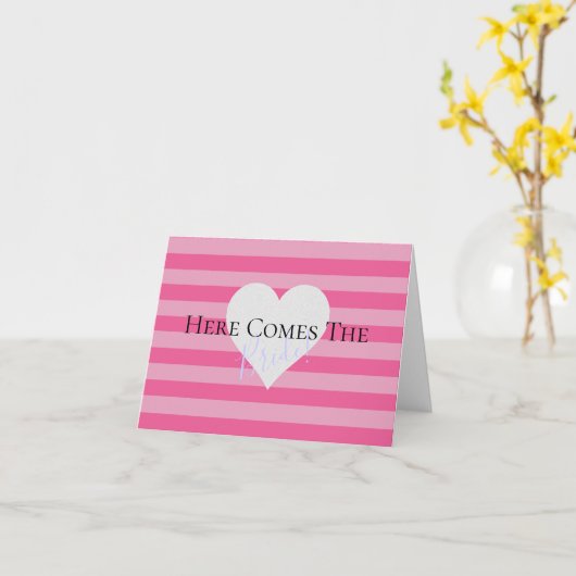 Bruid en familie hier komt de Bride Party Note Kaart (Gele Bloem)