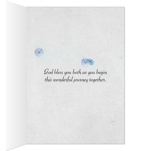 bruid en groom delen stemmen op het strand (Binnen (Rechts))