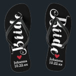 Bruid Gepersonaliseerde bruiloft Kies uw kleur Teenslippers<br><div class="desc">Loop comfortabel op je trouwdag met deze gepersonaliseerde teenslippers. Deze kunnen worden aangepast met de naam van een bruid en de trouwdatum. De achtergrond is zwart, maar u kunt de kleur wijzigen door op Aanpassen te klikken. Vanwege de witte tekst ziet dit ontwerp er het beste uit met een donkere...</div>