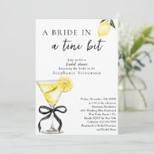 Bruid In Tini Beetje Lemon Drop Martini Bruidsfees Kaart (Staand voorkant)