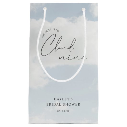 Bruid is op Cloud Nine Vrijgezellenfeest Klein Cadeauzakje (Voorkant)