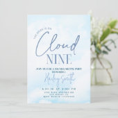 Bruid is op wolk negen vrijgezellenfeest uitnodigi kaart (Staand voorkant)