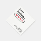 Bruid laadt bruidsmeesterschap bruiloft servet (Hoek)