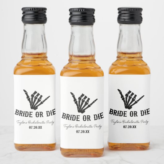 Bruid of Die Rockstar Skelet Bachelorette Party Likeurfles Etiket (Flessen)