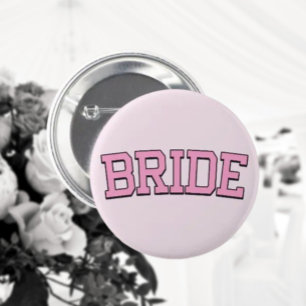 BRUID – Roze Hoge School Letter Bruiloft Feestje Ronde Button 5,7 Cm