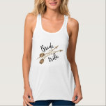 Bruid Tribe Boho Arrows Tanktop<br><div class="desc">Een boho-geïnspireerd "Bride Tribe" -ontwerp met een paar gekruiste pijlen met veren en penseelscripttekst. Deze tanktop is een geweldige keuze voor bruidsmeisjes en vrijgezellenfeesten.</div>