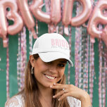 bruid trucker hoed | Gepersonaliseerde toekomstige Trucker Pet<br><div class="desc">Vier de bruid-to-be met deze chique en stijlvolle gepersonaliseerde bruids trucker hoed, met gedurfde blush roze "BRIDE" belettering en elegante cursieve "toekomstige mevrouw. Tekst [Naam]". Ideaal voor vrijgezellenfeesten, vrijgezellenfeesten, trouwdag prep, of als een doordacht verloving cadeau! Lichtgewicht, ademend en verkrijgbaar in meerdere kleuropties die passen bij uw bruidsthema. Pas de...</div>