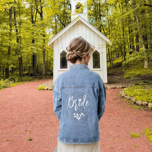 Bruid witte frame en olijftak trouwen denim jacket