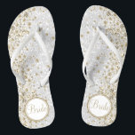 Bruid - Witte Glitter en Gouden Diamant Teenslippers<br><div class="desc">Mooie en zeer elegant uitziende Flip Flop Shoes met faux gold diamonds op een faux witte glitter achtergrond klaar voor u om te personaliseren met jouw tekst. Dit product is 100% . *****Klik op BUTTON AANPASSEN om afbeeldingen of tekst toe te voegen, te verwijderen, te verplaatsen, te vergroten of te...</div>