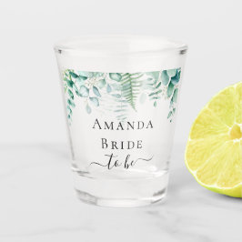 Bruid wordt eucalyptus groenblijvende varens bos shot glas