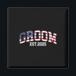 Bruidegom Est. 2025 Vlag van de Verenigde Staten i Magneet<br><div class="desc">Bruidegom Est. 2025 Vlag van de Verenigde Staten Just Married Couples Wedding 1</div>