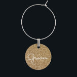 Bruidegom - Wedding Gold Glitter Sparkle Wijnglashanger<br><div class="desc">Bruidegom - Gold Faux Glitter en Sparkle Elegant Wedding Receptie Wijn Charm. De Gold Glitter Wine Charms is een geweldig cadeau voor een bruiloft of vrijgezellenfeest voor die speciale persoon die van goud houdt. Neem contact op met de ontwerper voor overeenkomende items.</div>